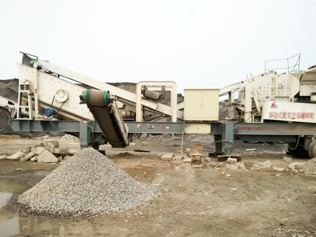 駐馬店移動(dòng)建筑垃圾破碎現(xiàn)場(chǎng)直擊