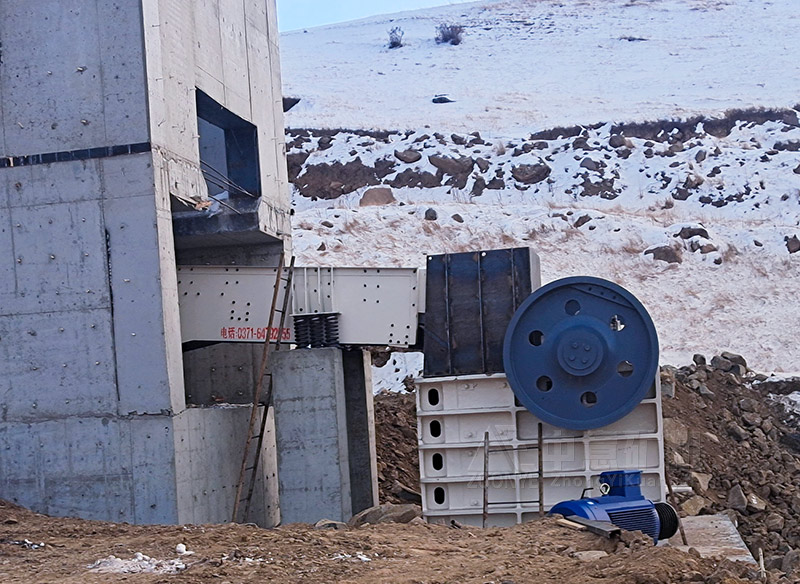 粗碎-顎式破碎機(jī)