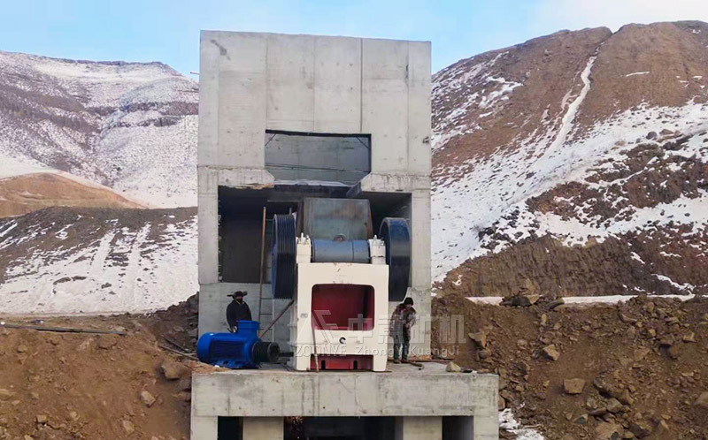 PE鄂式破碎機(jī)