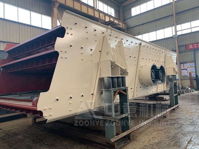 工程垃圾分揀設(shè)備的應(yīng)用振動(dòng)篩實(shí)地工廠圖片