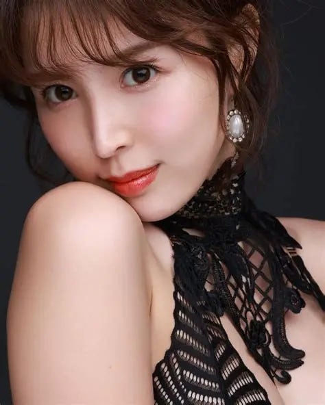 巜被社长侵犯的美人乳般男女モニタリングAV